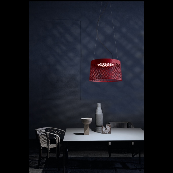 Lampada da sospensione Twiggy Grid di Foscarini in materiale composito su base di fibra di vetro laccato, PMMA, metallo verniciato e alluminio