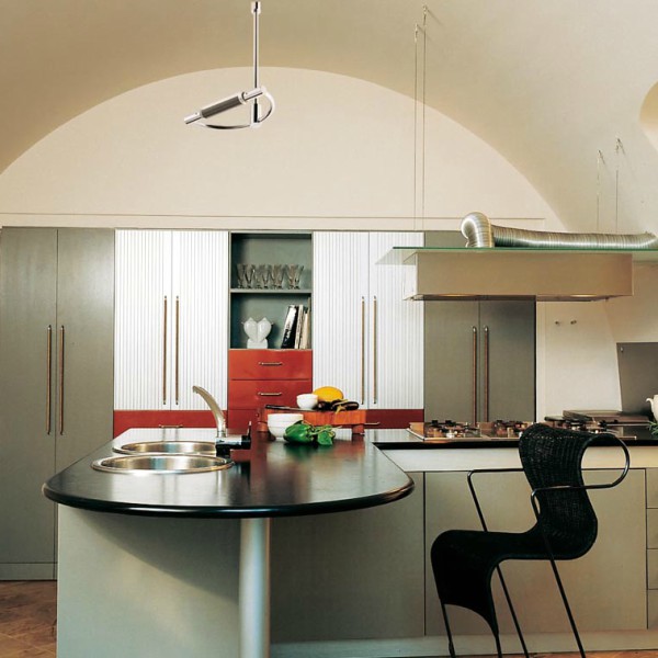 Lampada da soffitto Gradi 50 retinato per interni di Cini & Nils in acciaio cromo lucido, zama, vetro borosilicato. Per interni.