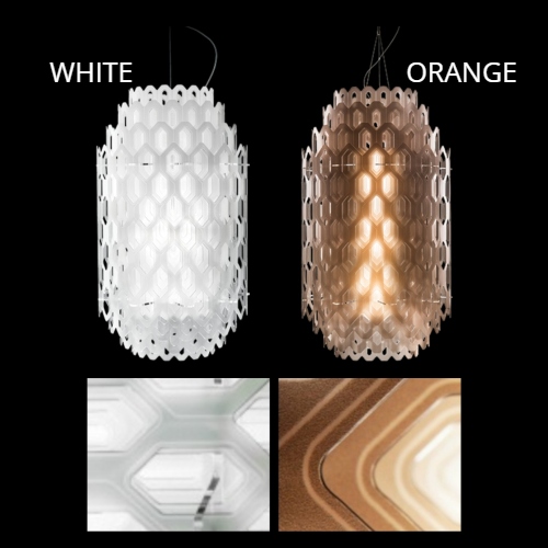 Chantal medium sospensione, nelle due finiture orange,e white.Realizzata in Cristalflex materiale brillante come vetro ma leggero e resistente, con lavorazione Lentiflex che rende la superficie sfaccettata ottimizzandone la luminosità evitando l'abbagliamento.
