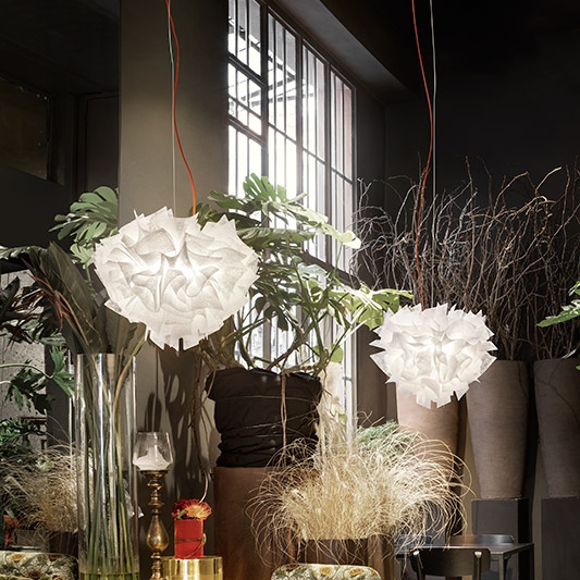 Lampada da sospensione Veli Couture Medium di Slamp in opalflex