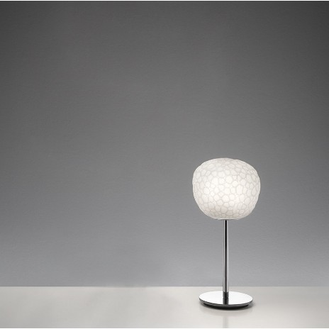 Lampada da tavolo Meteorite 15 Stelo di Artemide in vetro soffiato, tecnopolimero, alluminio, acciaio