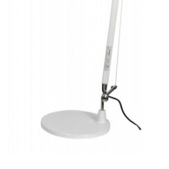 Tolomeo tavolo, base diametro cm.23, in acciaio di Artemide