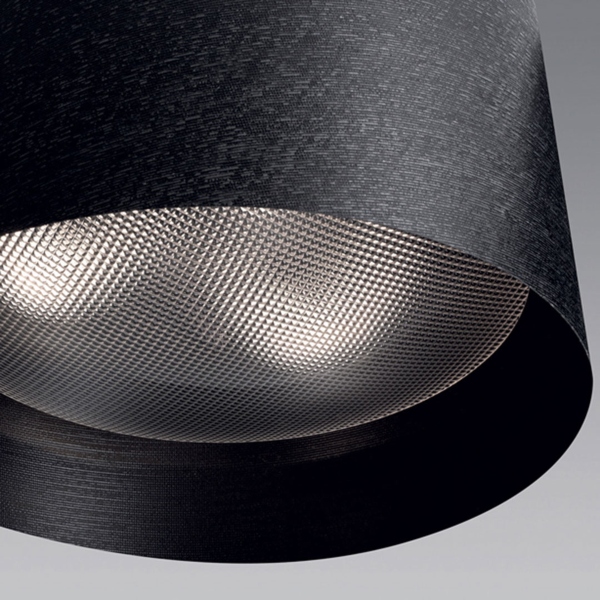Twiggy lettura particolare del diffusore, nel colore nero