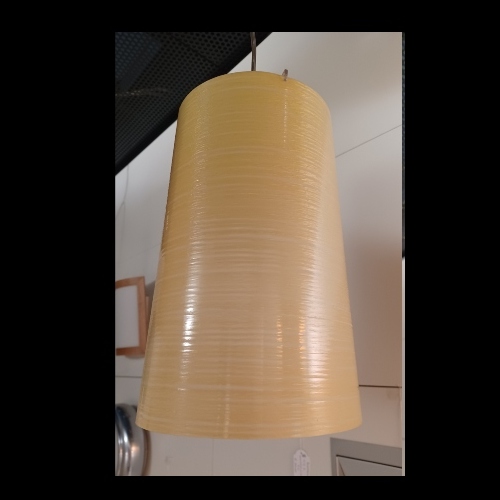 Lampada da sospensione Tite 3 di Foscarini, finitura giallo chiaro con cavo lungo 57cm.