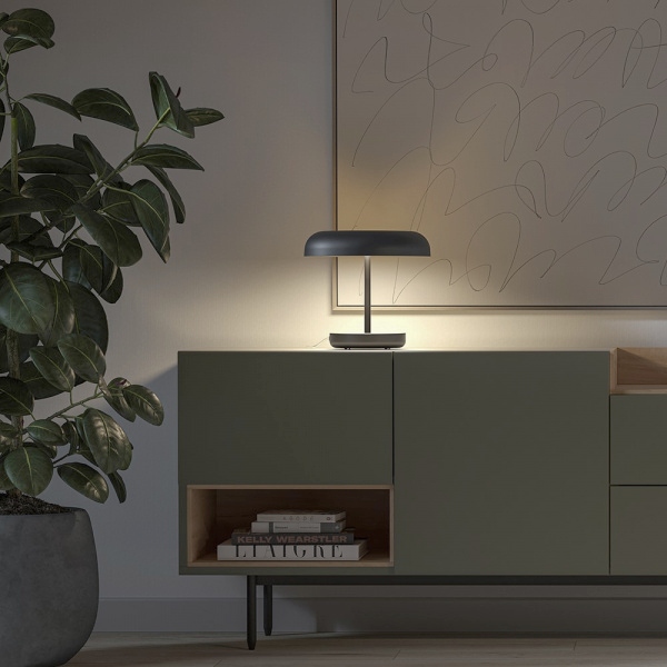 Lampada da tavolo Zero di Lumen Center per interni